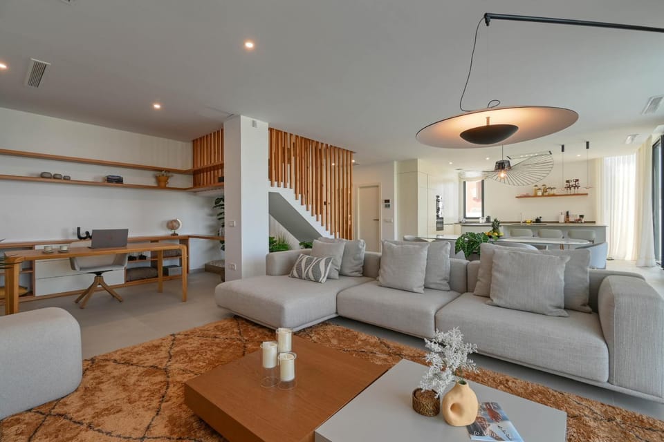 Communal lounge/ TV room, Living room