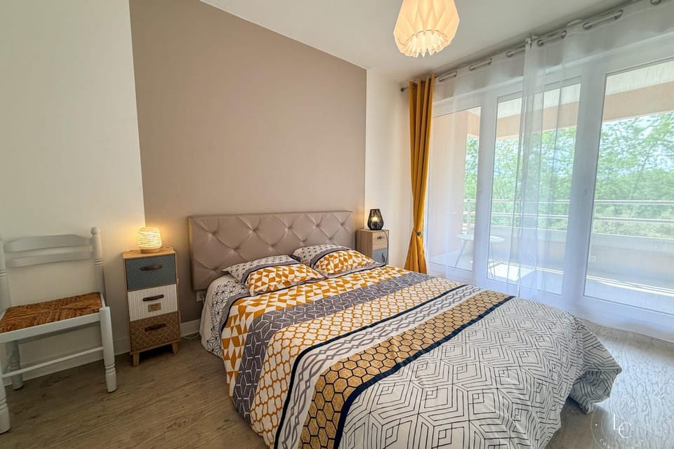 Le Konrad - Lumineux & Parking sécurisé Apartment in Orléans
