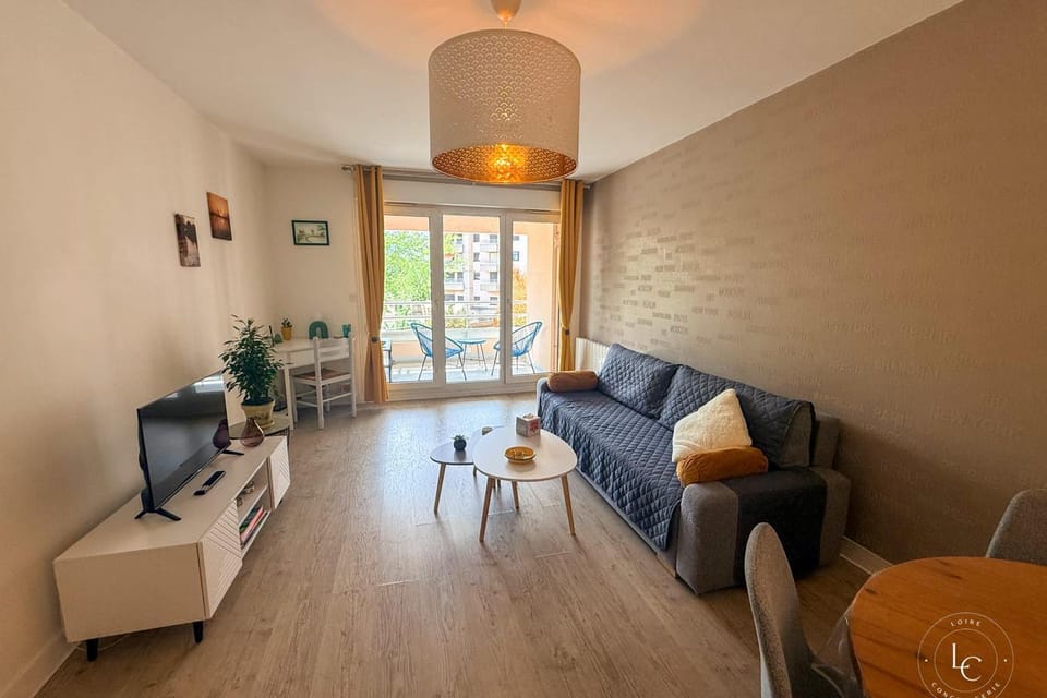 Le Konrad - Lumineux & Parking sécurisé Apartment in Orléans