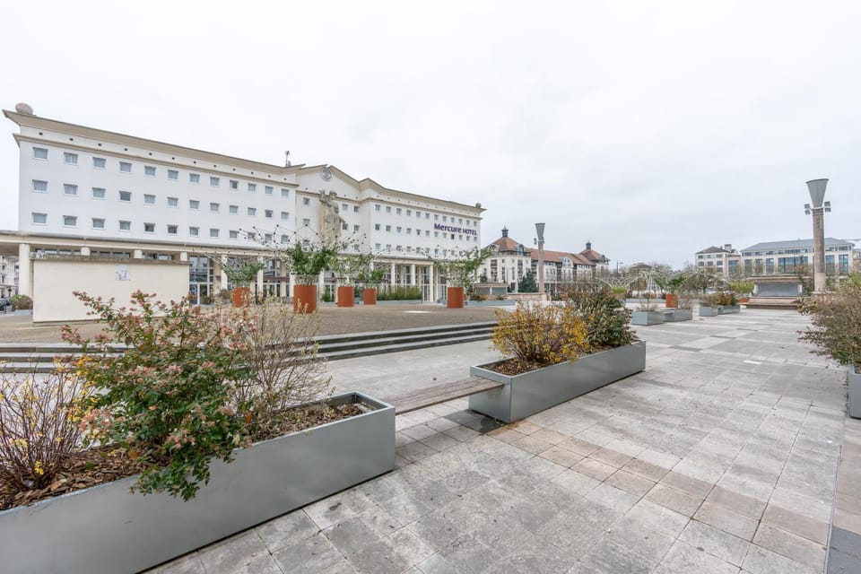 Emplacement Idéal Disney - Paris - Konrad 01 Apartment in Bussy-Saint-Georges