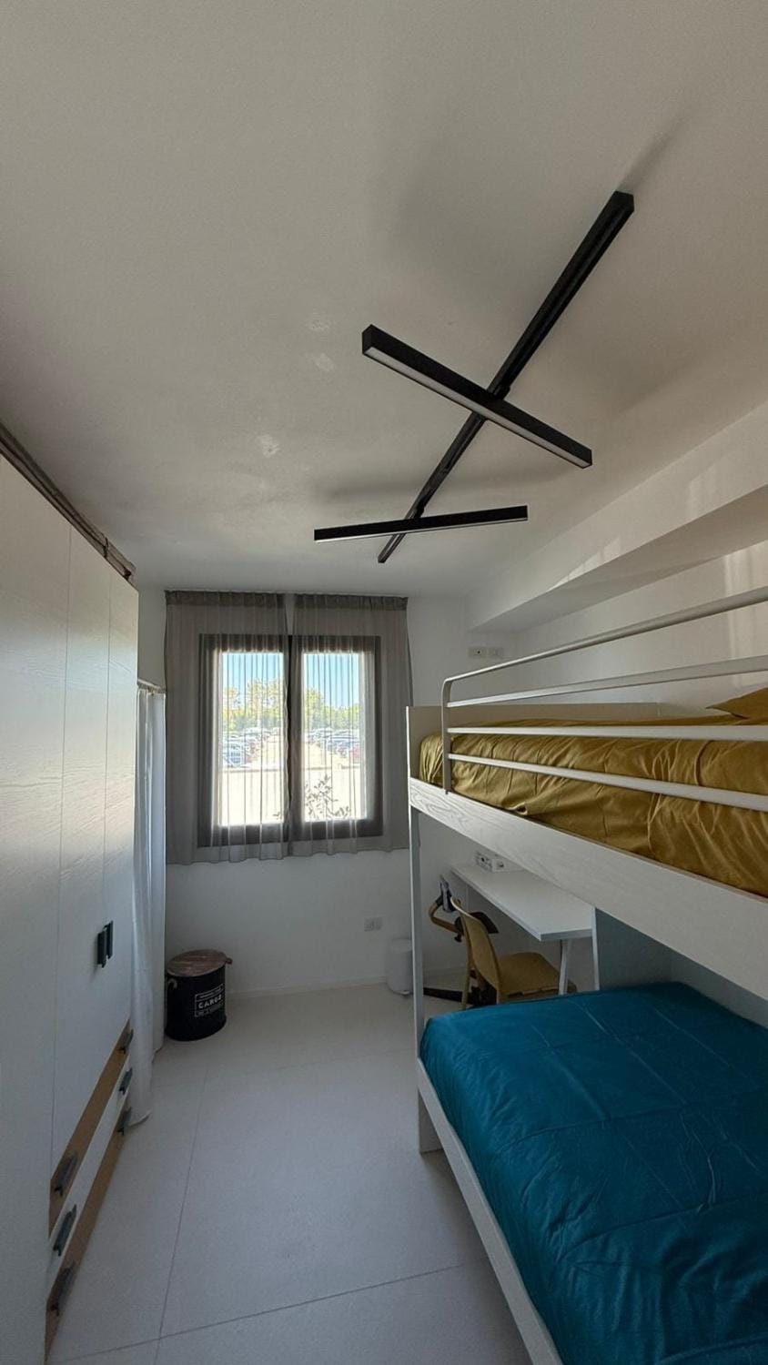 bunk bed