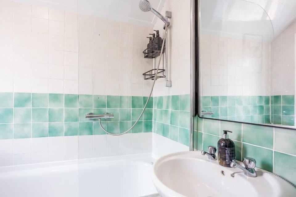 Shower, Bathroom, Bath