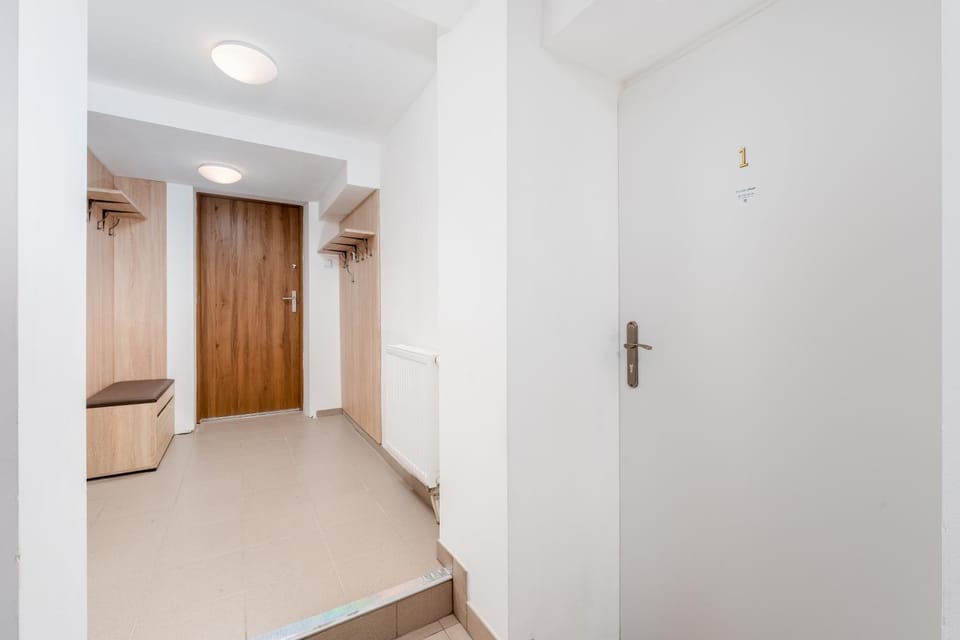 Photo of the whole room, wardrobe