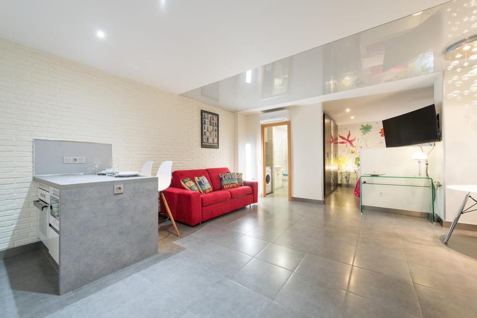 Kitchen or kitchenette, Living room