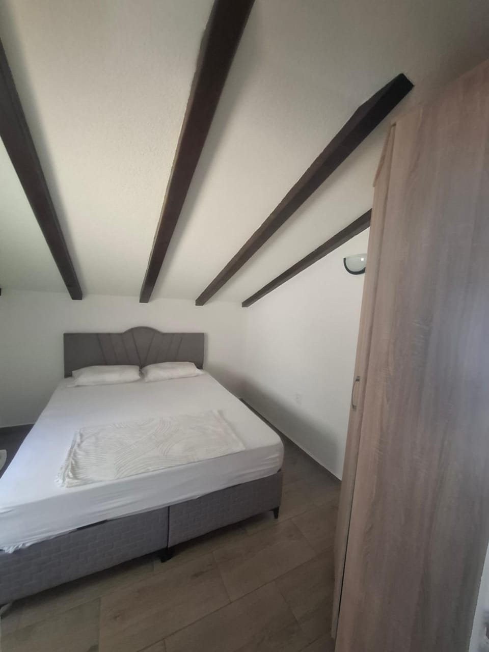 Bed, Bedroom, wardrobe