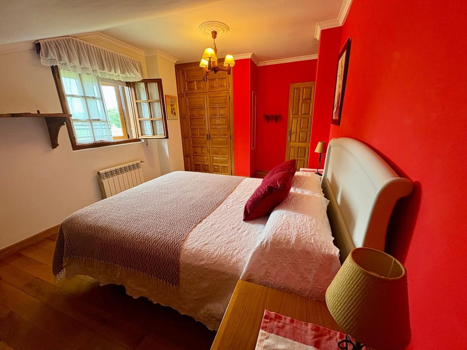 Finca Los Herreros House in Western coast of Cantabria