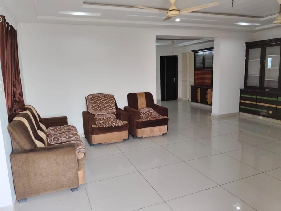 Devi Guest Rooms Hotel in Guntur