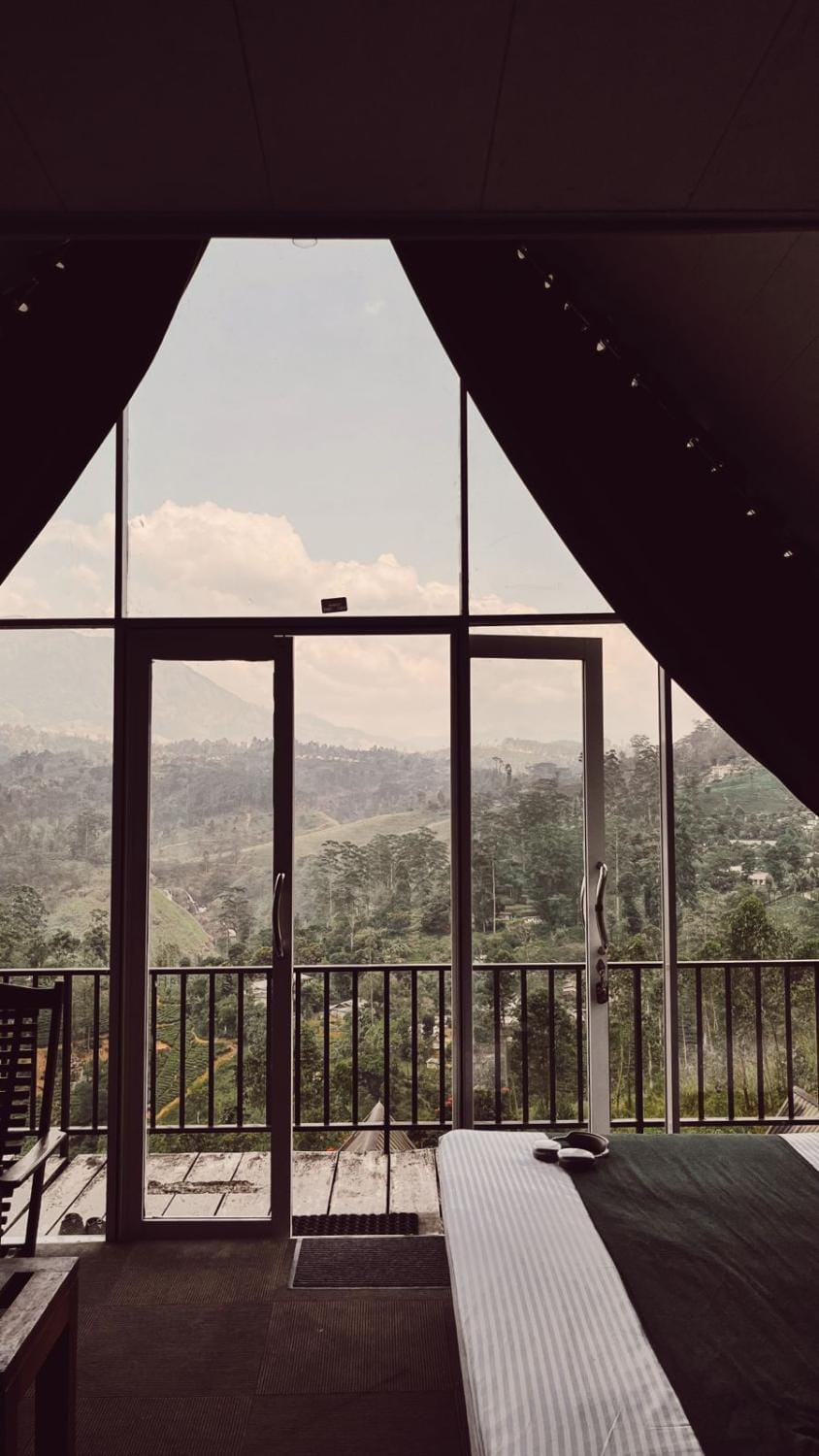 Himaa Villa's Nature lodge in Central Province