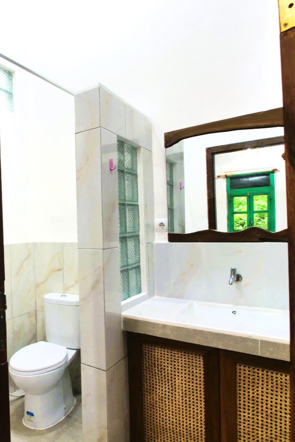 Toilet, Bathroom