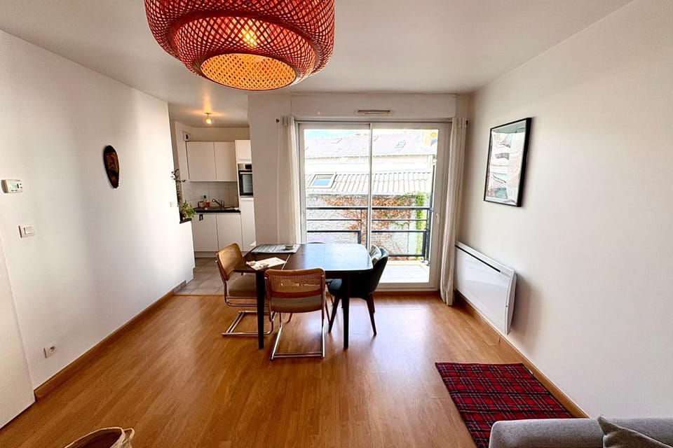 Apartment with balcony near Nantes train station Apartment in Nantes