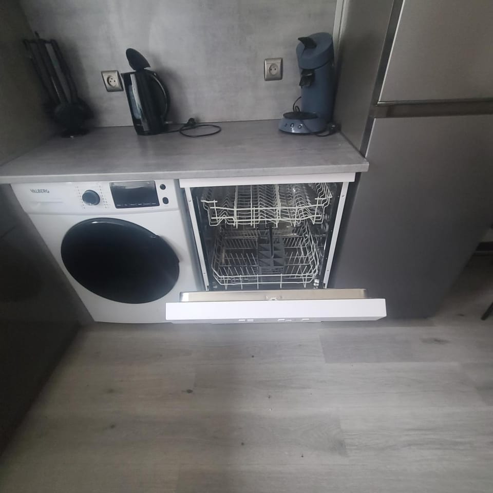 Appartement BREST Centre dans immeuble refait a neuf - Entrée autonome - Internet Apartment in Brest