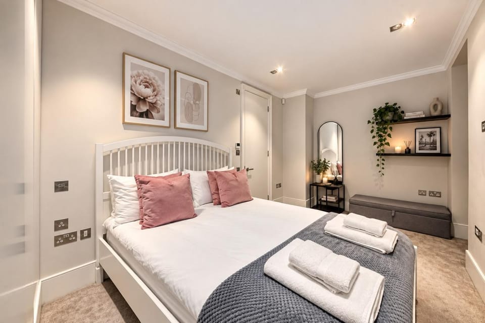 Covent Garden & Soho Modern Apartment Apartment in London Borough of Islington