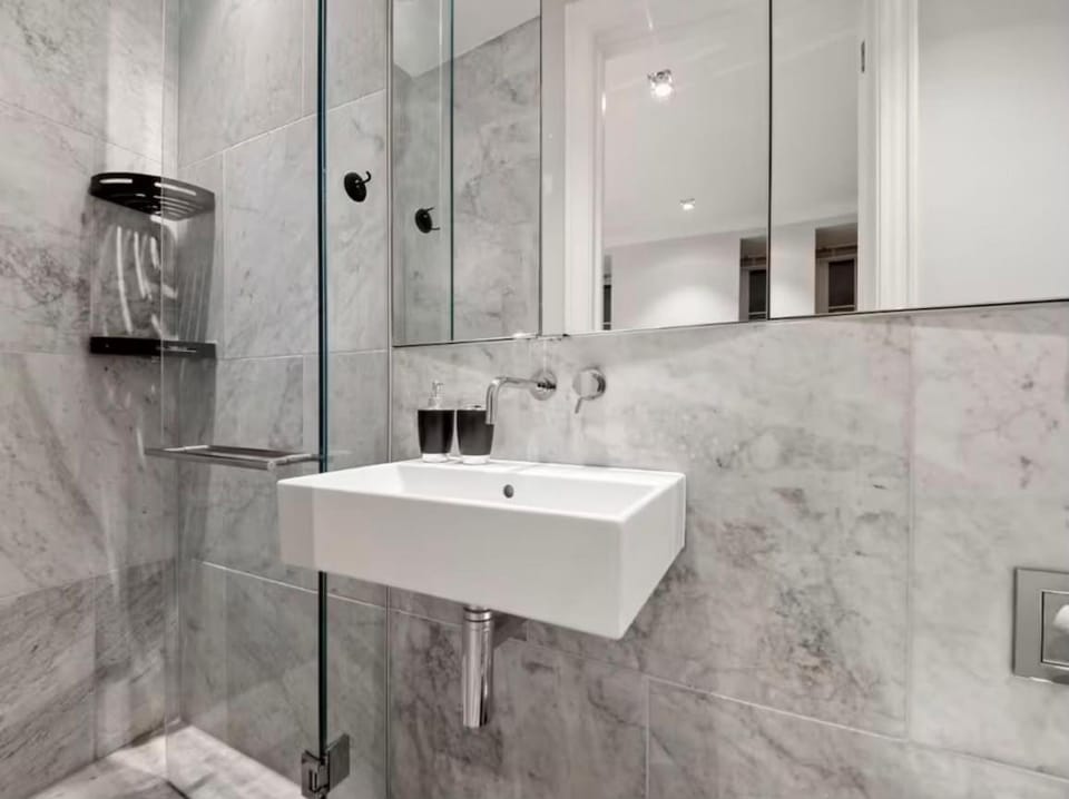 Covent Garden & Soho Modern Apartment Apartment in London Borough of Islington