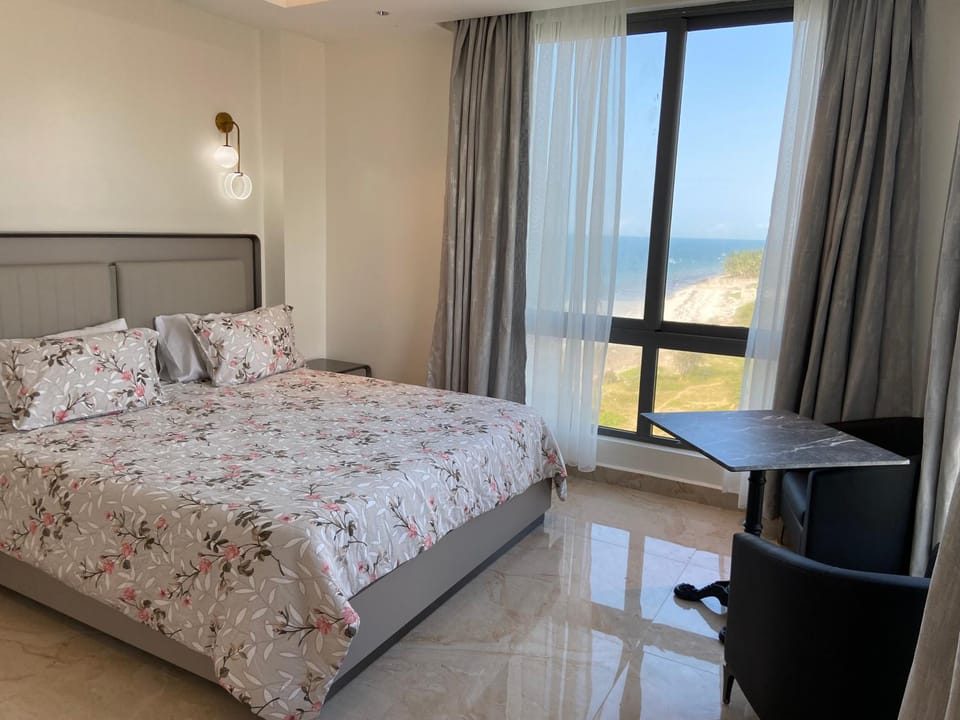 Elegant Beachfront 2 Bedroom Condo Mombasa Kenya Apartment in Mombasa County