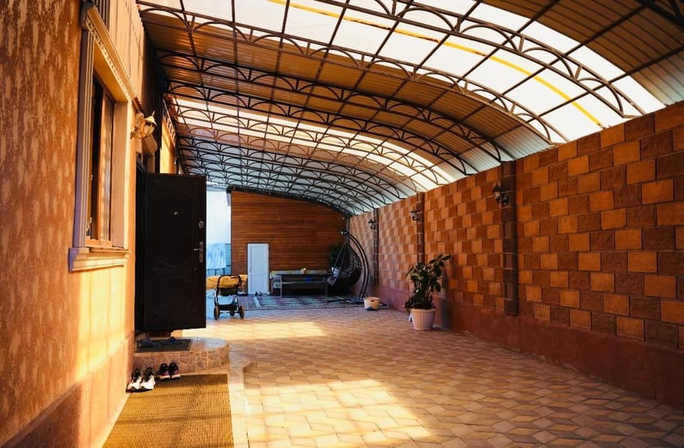 Inner courtyard view