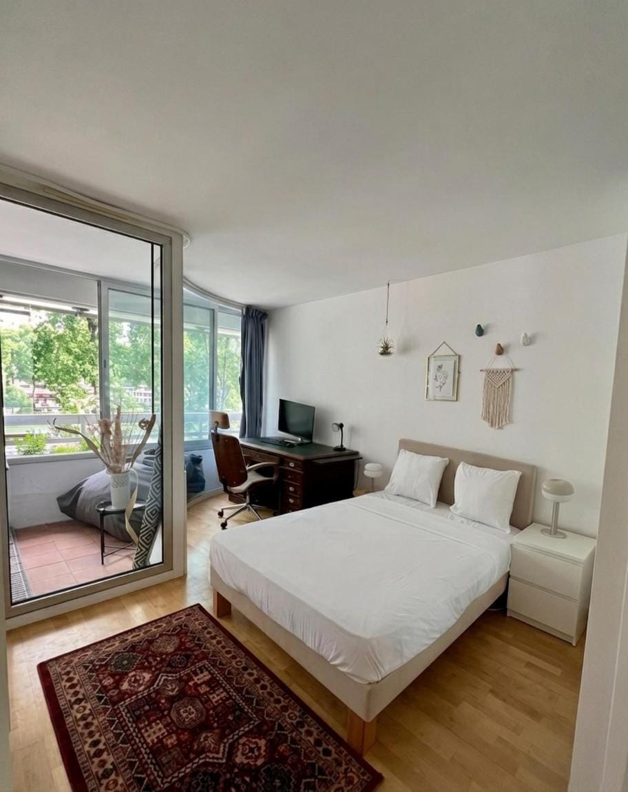Live like a Parisian view Apartment in Paris