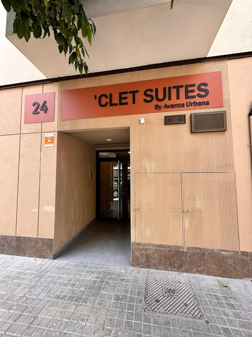Clet Suites Apartment in Valencia