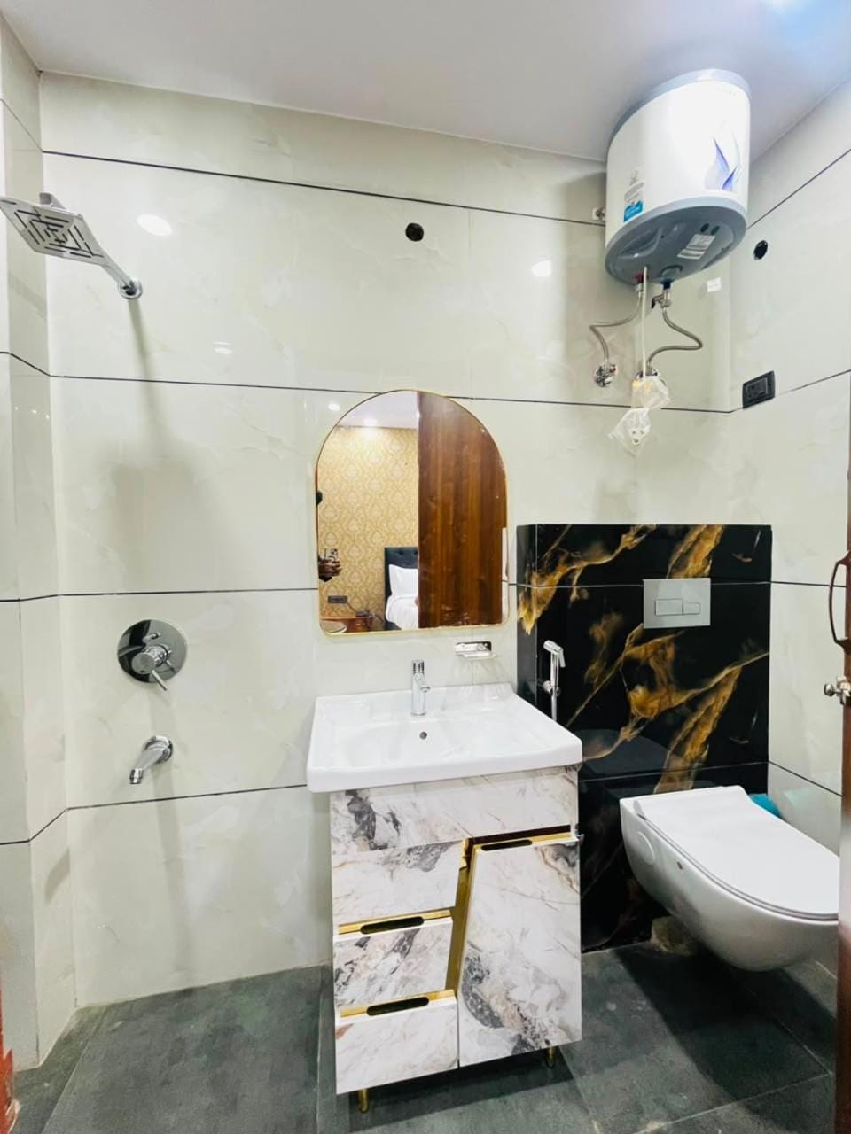 Shower, Toilet, Bathroom