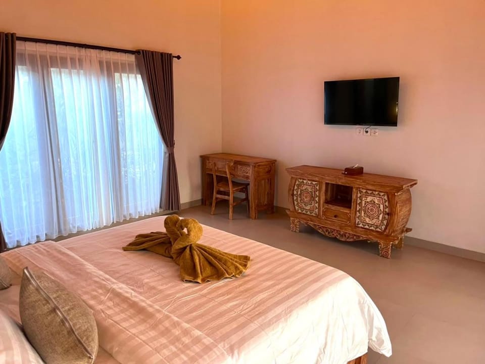 Bed, TV and multimedia
