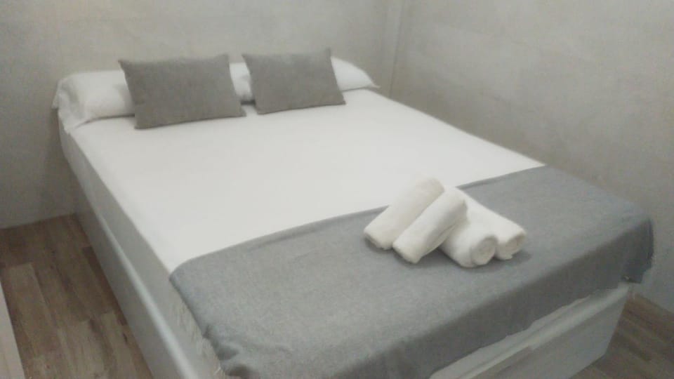 Hytasa Apartment Apartment in Seville