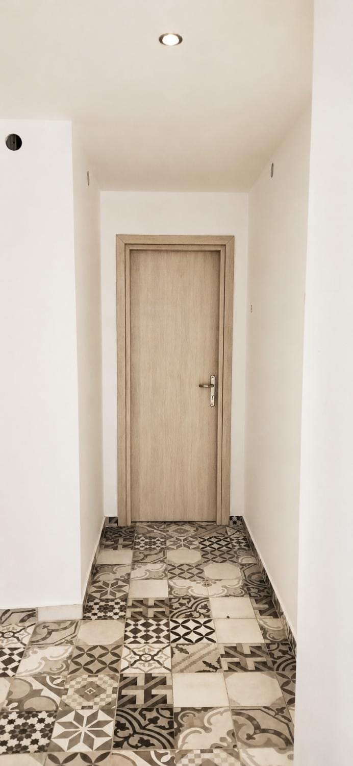 MyBasement Lovely Rooms!! 10min walking to center Bed and Breakfast in Santorini