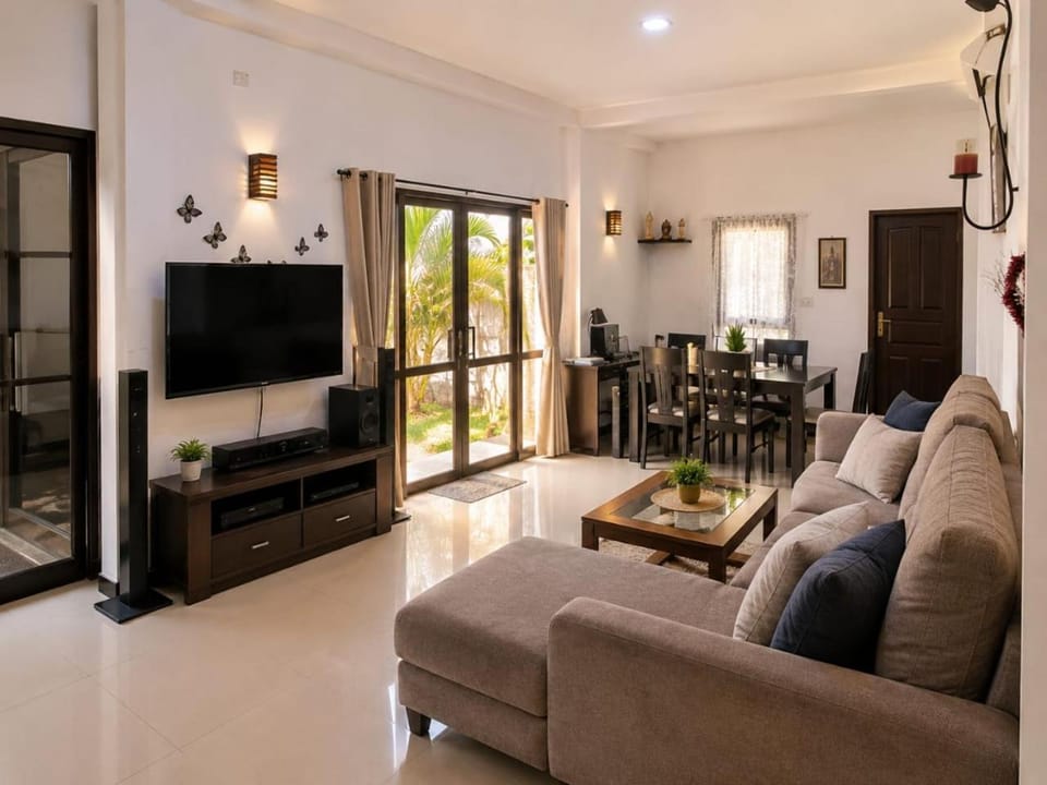 Tropical Pearl Stay Villa Bed and Breakfast in Western Province