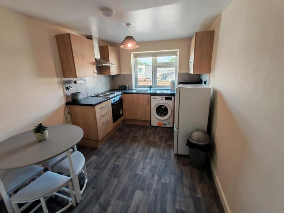Lovely Home, Easy Connection to Central London Apartment in Hayes