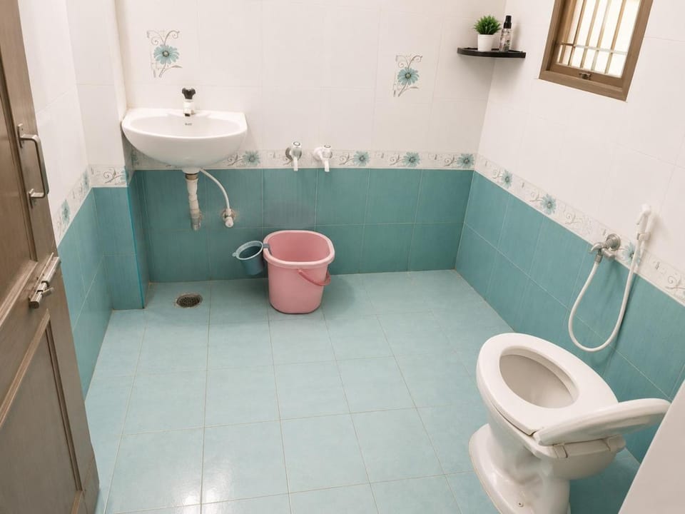 Toilet, Bathroom