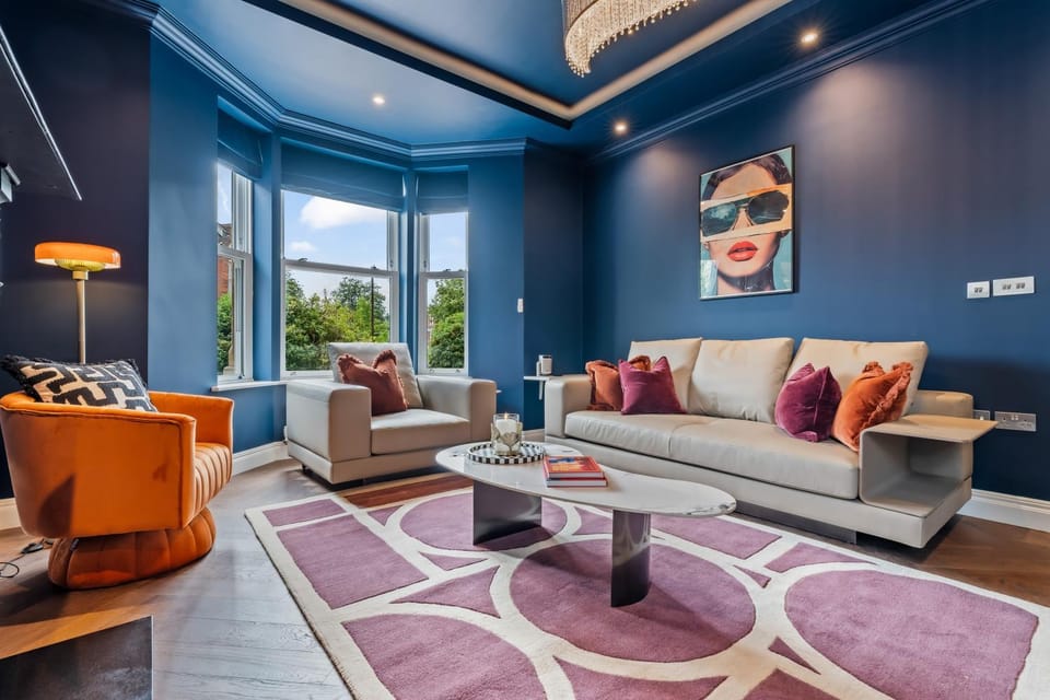 Living room, Seating area
