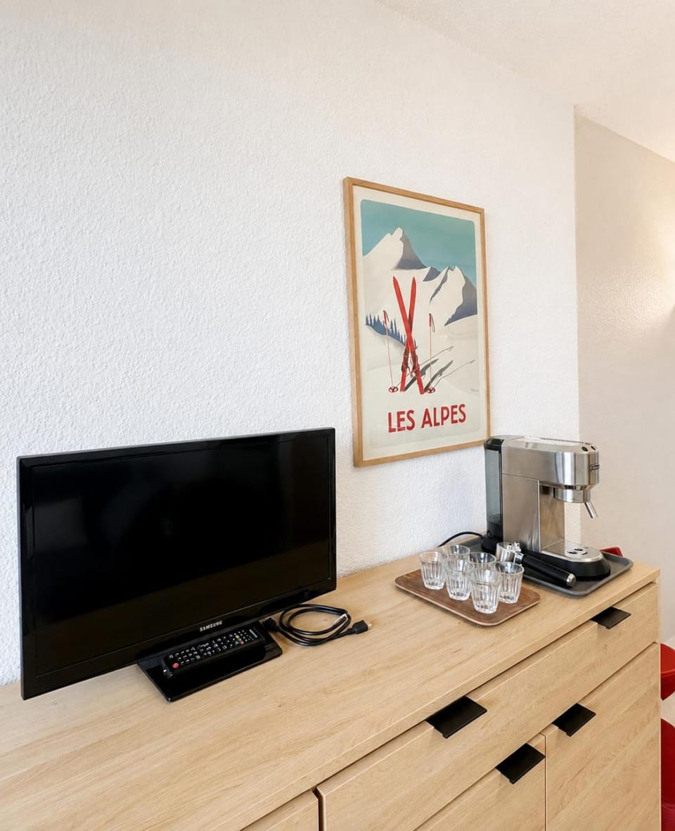 TV and multimedia, Coffee/tea facilities