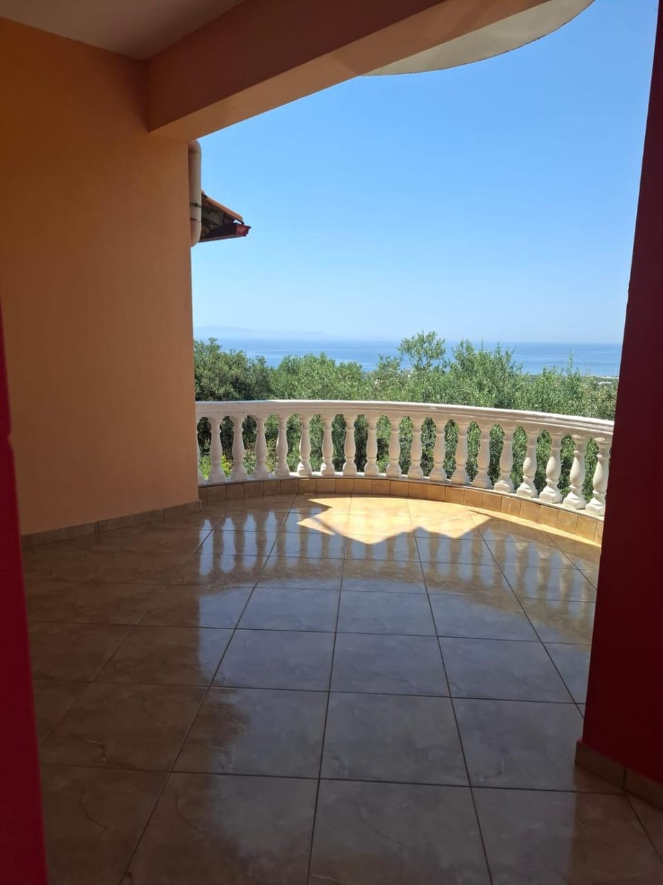 Mati's Guesthouse Bed and Breakfast in Vlorë County, Albania