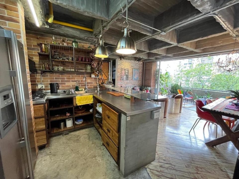Industrial Design Terrace El Poblado fast WIFI Apartment in Medellin