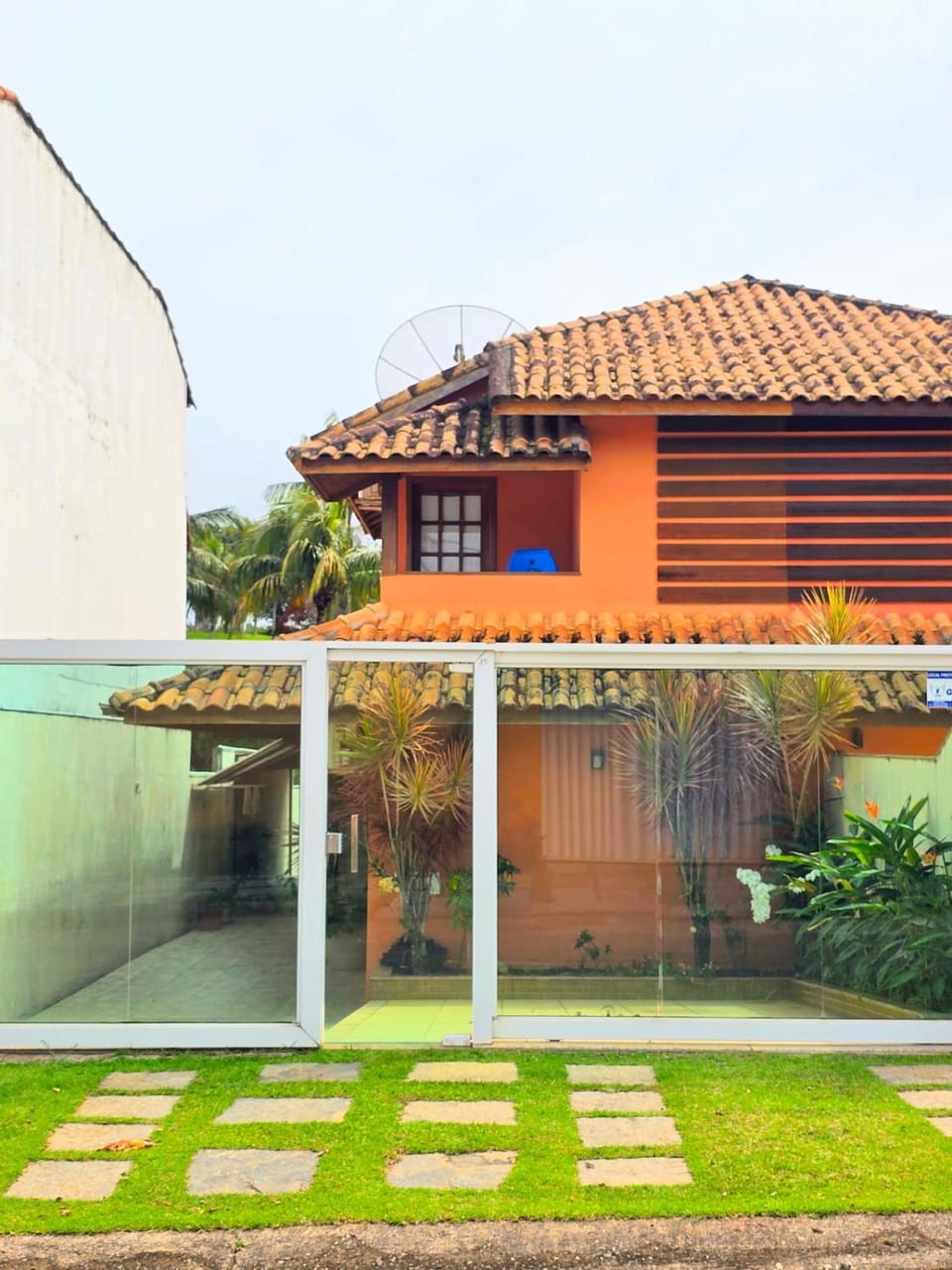 casa enseada Dora · Casa Lagoa e Mar Diversão Total Enseada Azul House in Guarapari