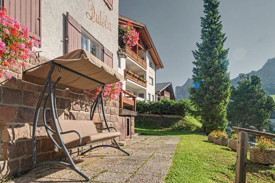 Piz Duleda - Alpine Apartment Apartment in Sëlva
