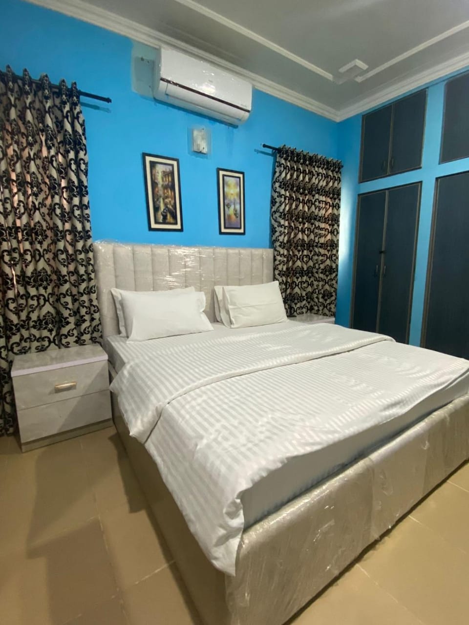 Family Guest House Bed and Breakfast in Karachi