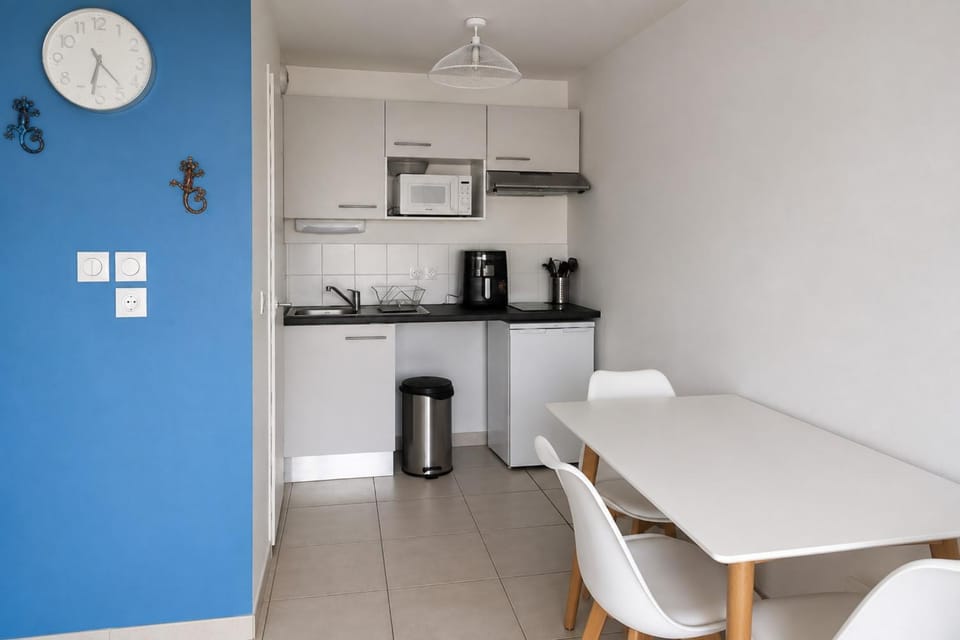 Résidence Cœur Marin T2 climatisé avec terrasse et parking proche plage Apartment in Le Grau-du-Roi