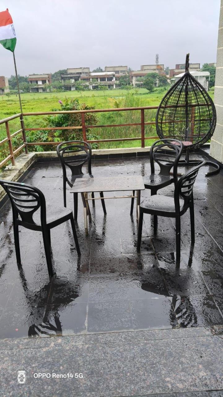 Dasgupta Villa AGV 3 Villa in Kolkata