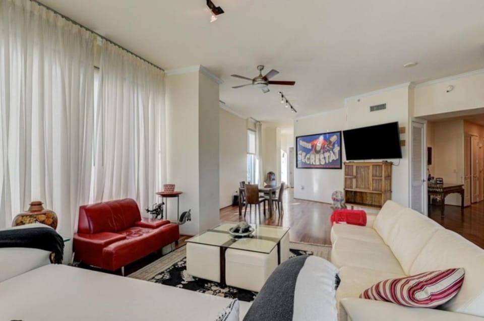 Las Vegas Residence with Panoramic Strip Views Apartment in Las Vegas Strip