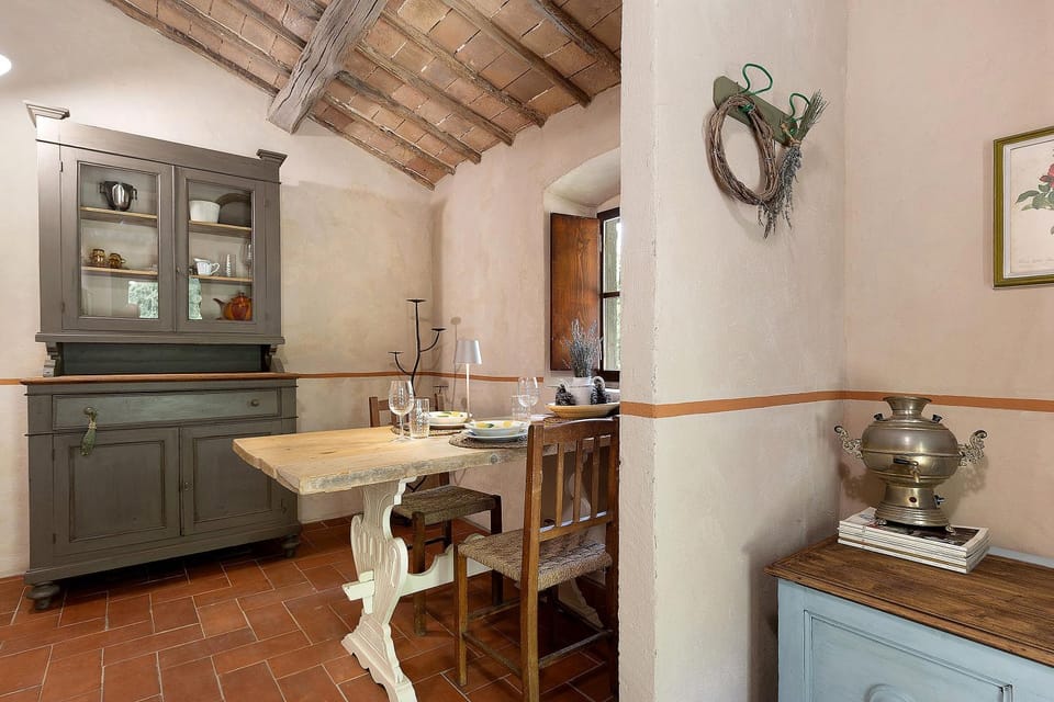 Property building, Kitchen or kitchenette, Living room