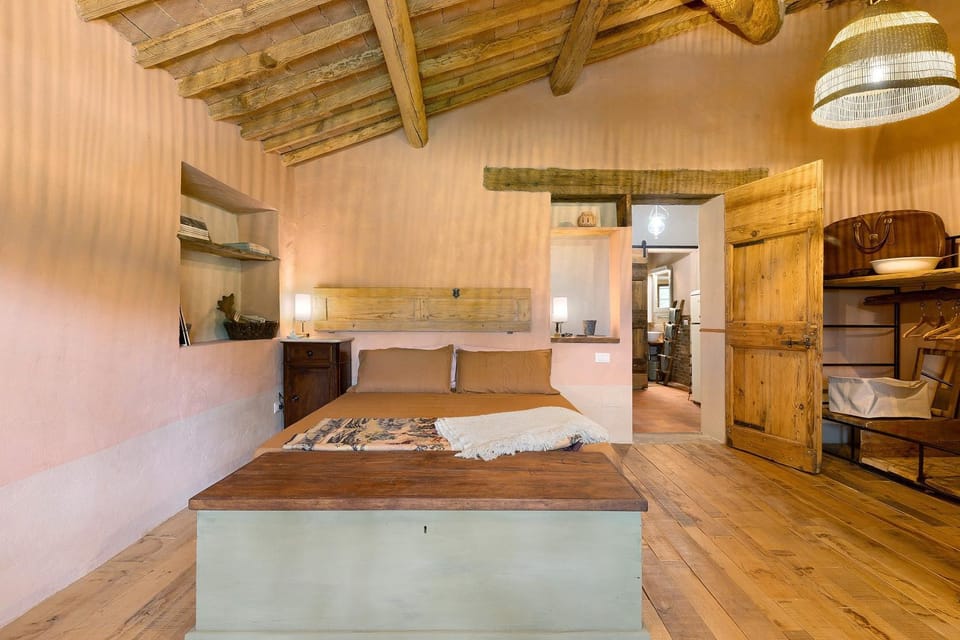 Into the Woods - Tuscany Retreat House in Tuscany