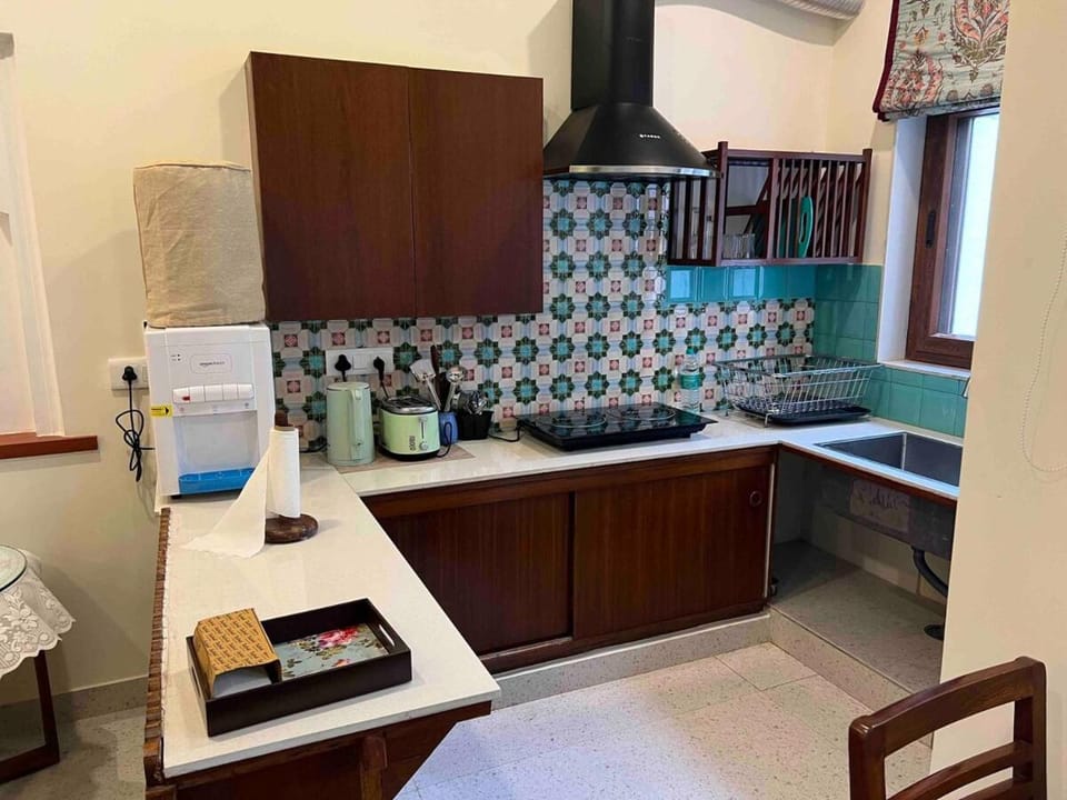 Diwan-E-Khas 2 Apartment in New Delhi