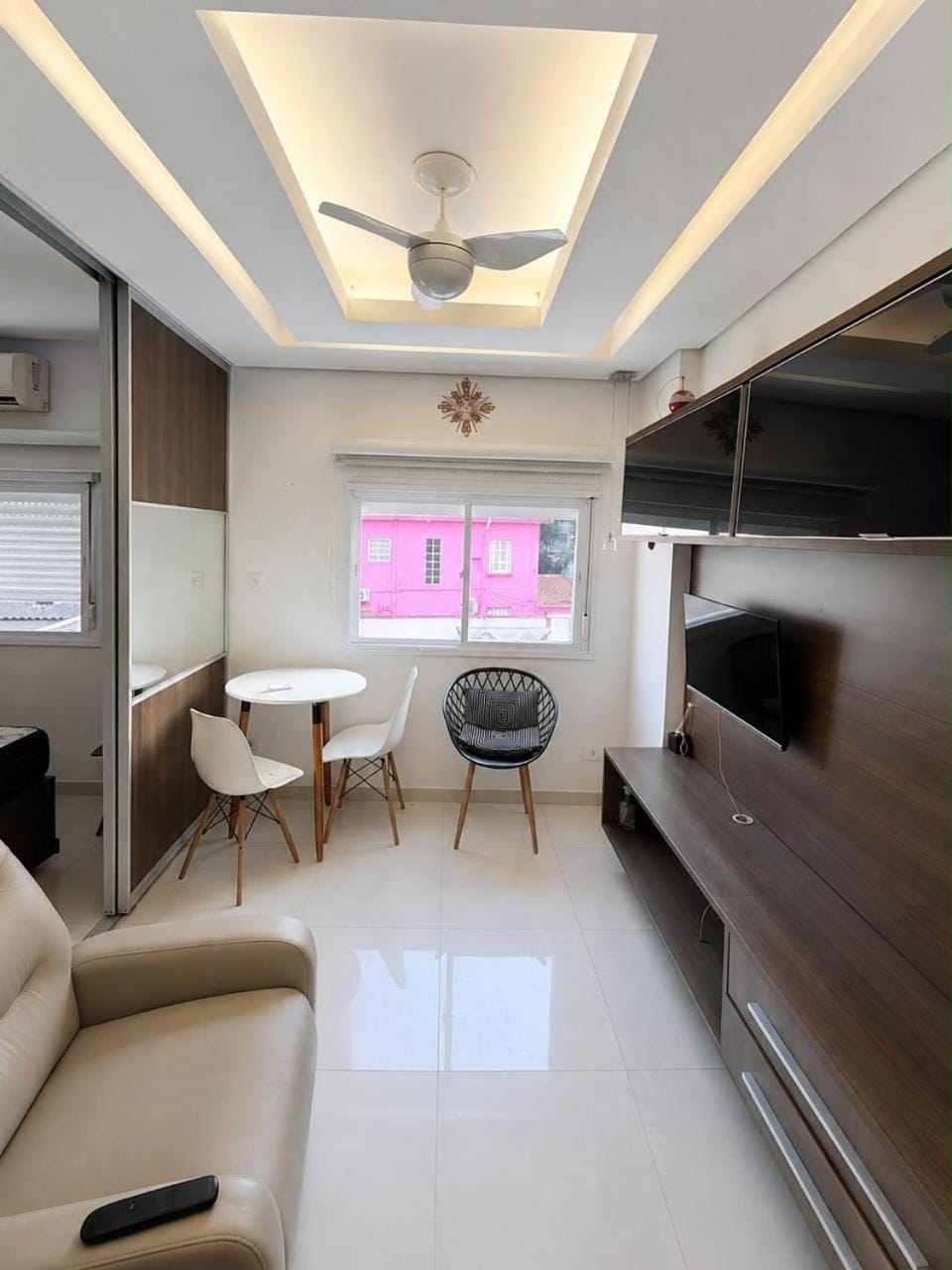 Apê a 350m da praia, garagem e portaria - Santos Apartment in Santos