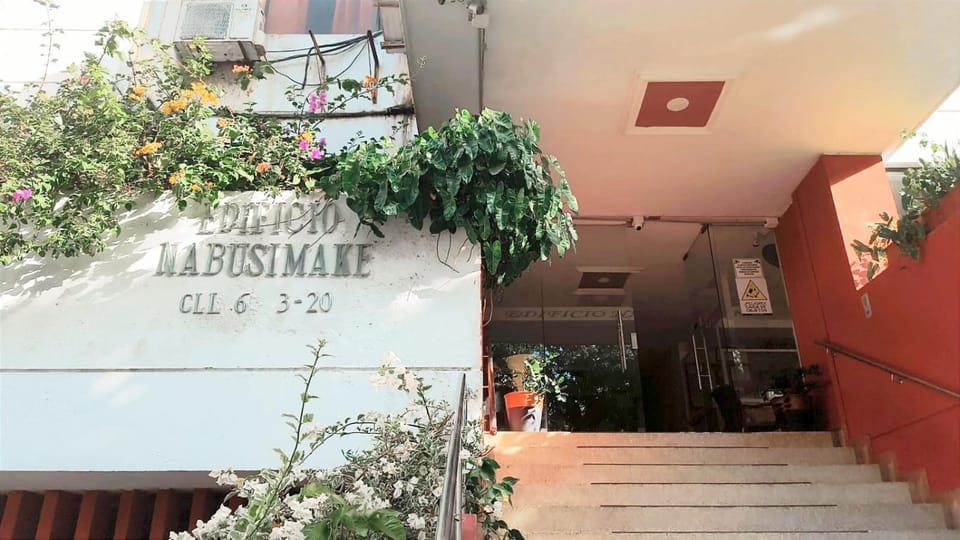Property building, Facade/entrance