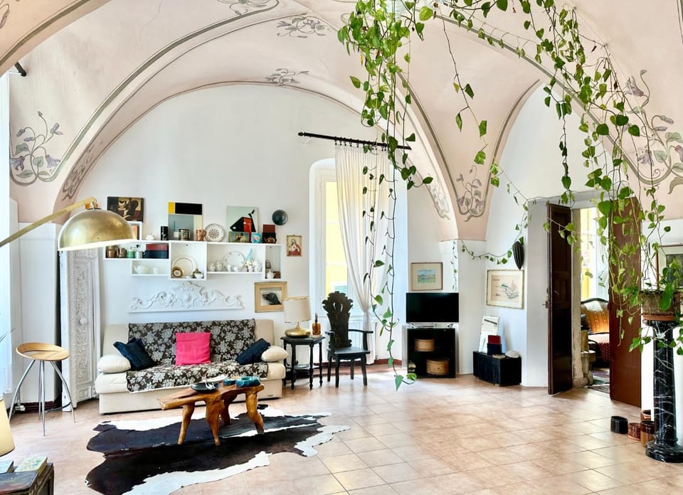Hostdomus - Villa Cassi Apartment in Finale Ligure