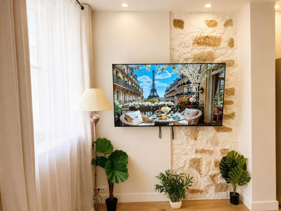 Communal lounge/ TV room, TV and multimedia