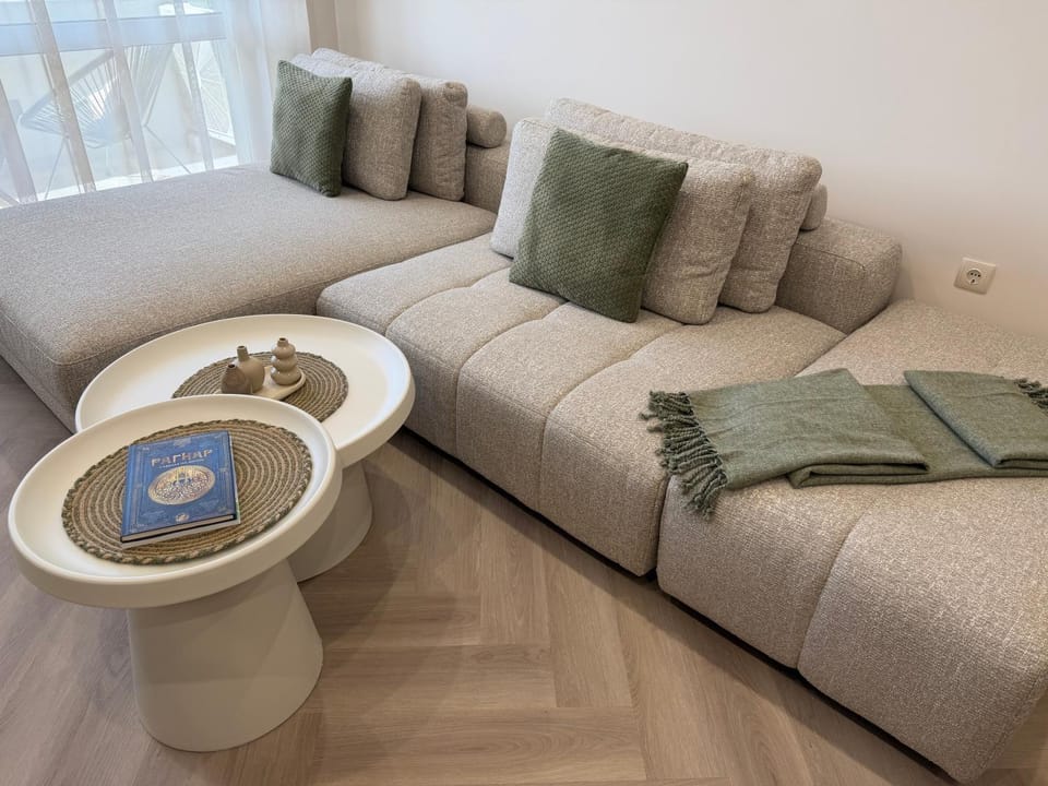 Апартамент Джовани Apartment in Varna
