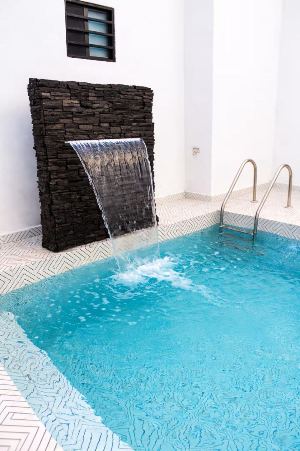 Suite de Lujo -Alberca Privada - 5 min USA - Emporio Diamante 2 Apartment in State of Coahuila