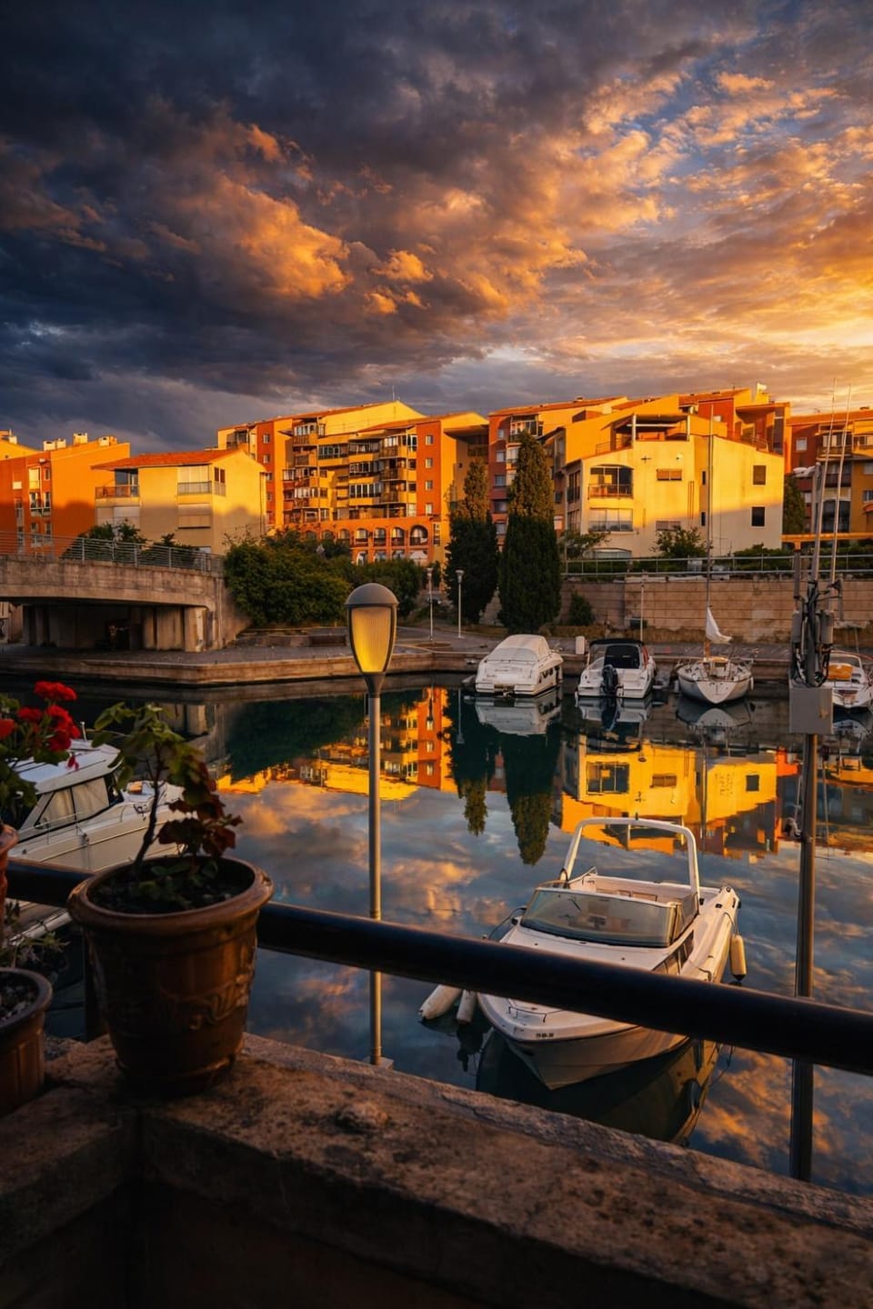 Esprit marin entre port et plages Apartment in Agde