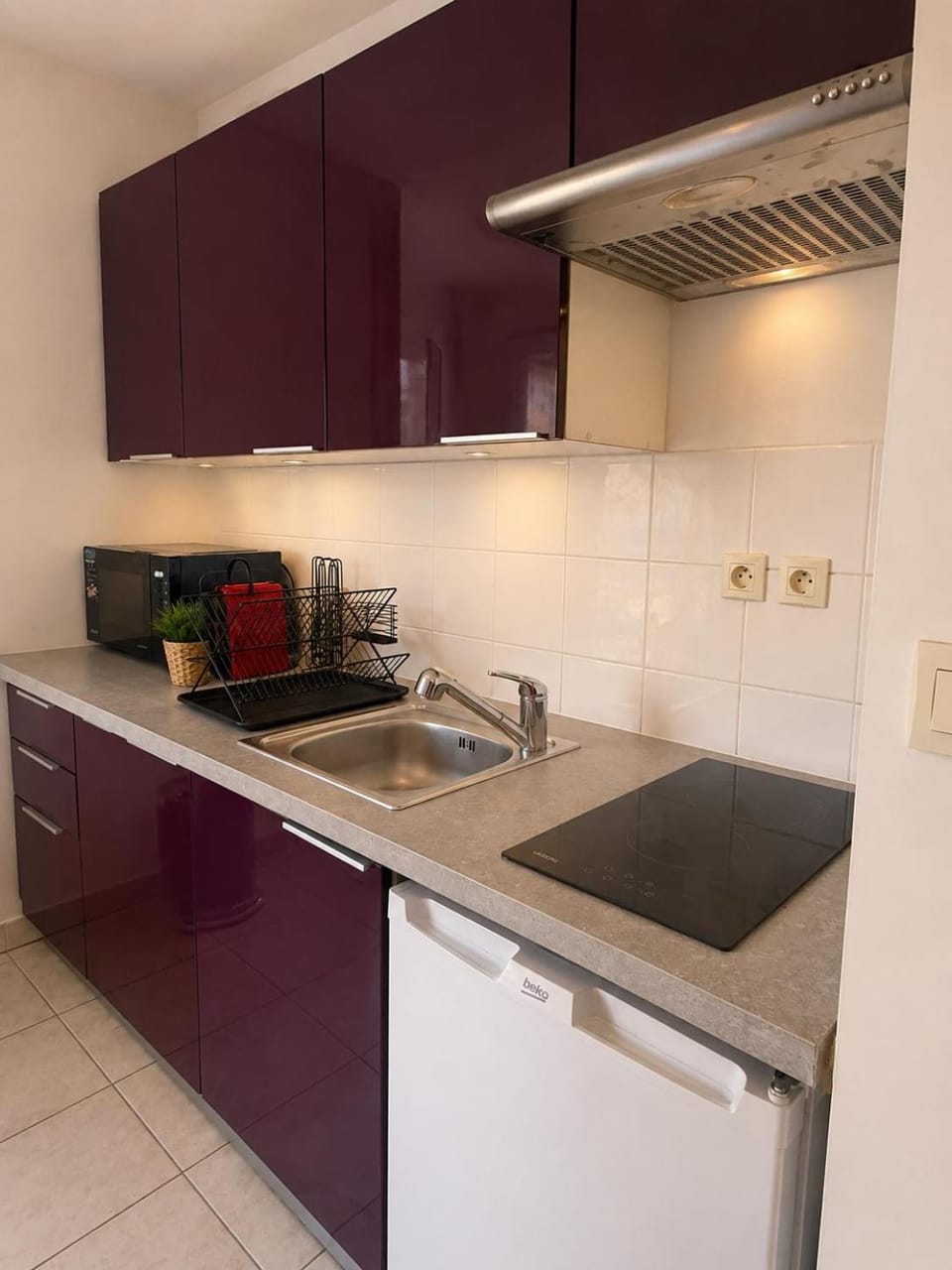 Studio piscine et parking Meyzieu Apartment in Auvergne-Rhône-Alpes