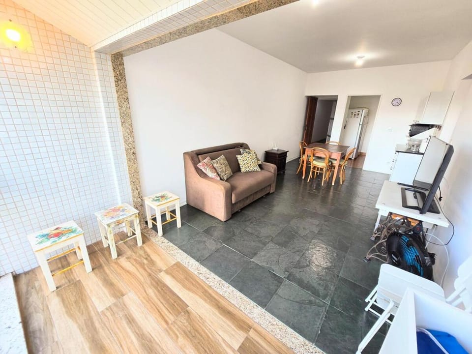 Apt Beira Mar 2Q Centro Praia das Castanheiras Apartment in Guarapari